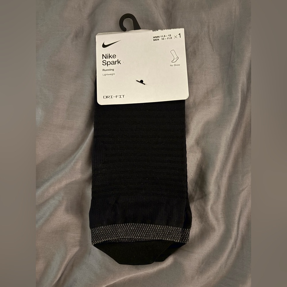 NWT Nike Spark Running Lightweight No Show Socks Black Dri-Fit Men 10-11.5